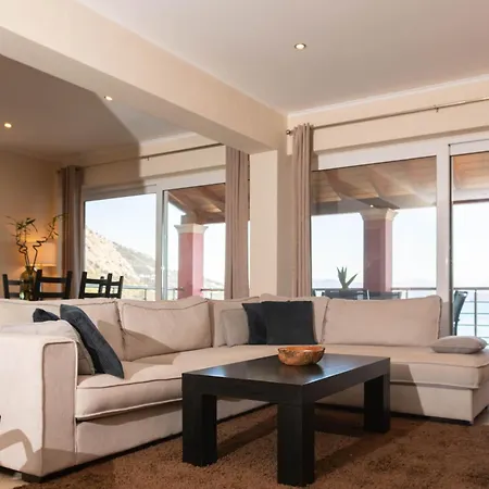 Balcony View * Barbáti