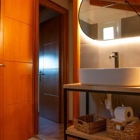 Balcony View Apartman *